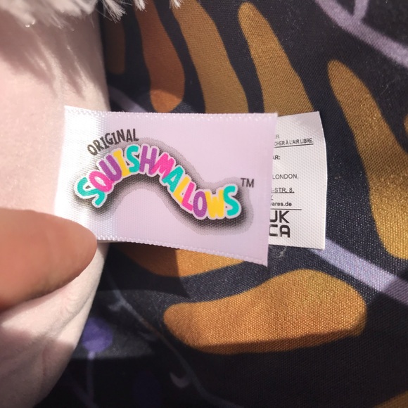 Squishmallows 8” Rocky The Raccoon Pink Costume with🦄 Unicorn Horn & Gold Wings - Picture 7 of 9